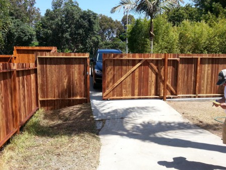 rolling driveway gate on track